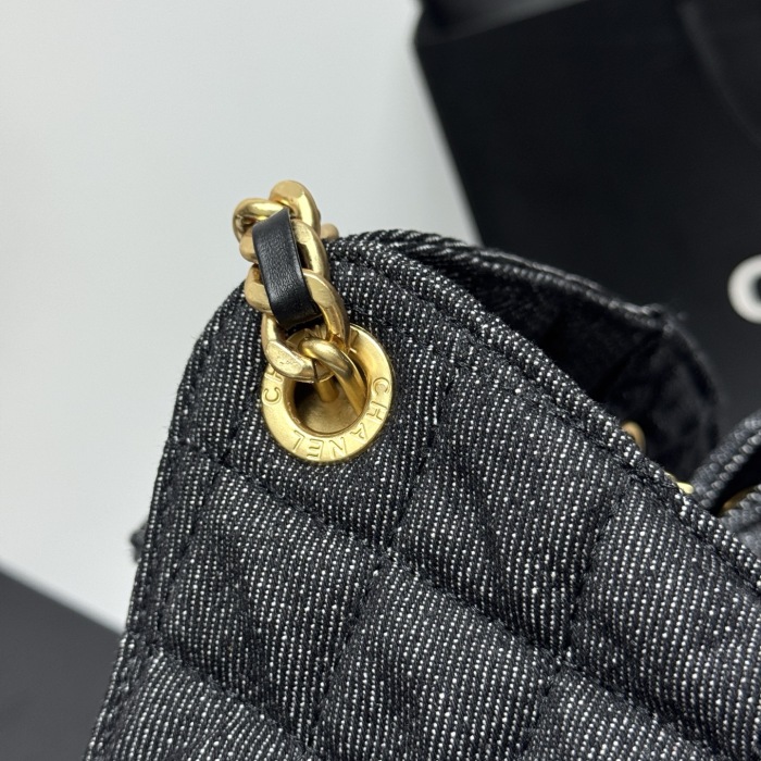 Chanel AS5631 26P Shoulder Bags 30*26*14cm