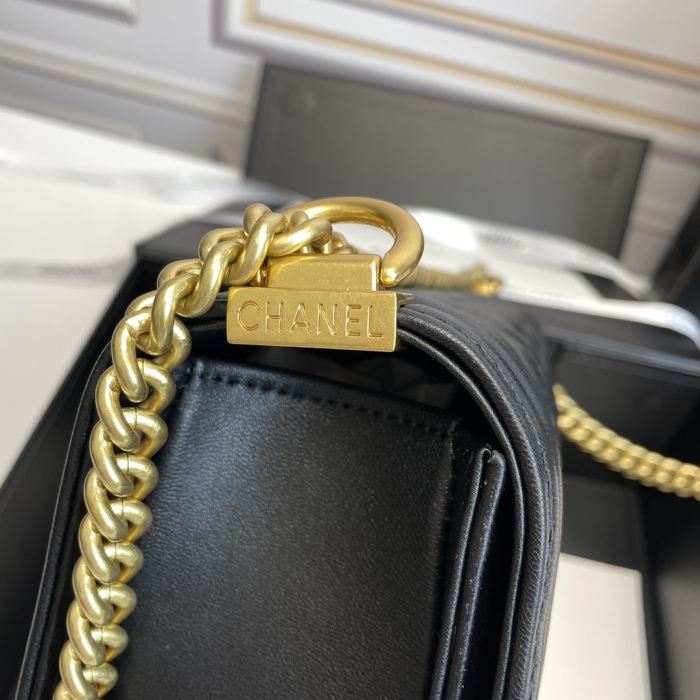 Chanel BOY Shoulder Bags Size 25*14*7cm