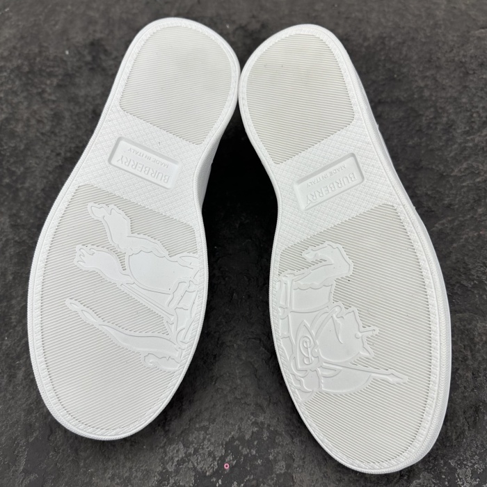 Burberry Sneaker Size 36-46