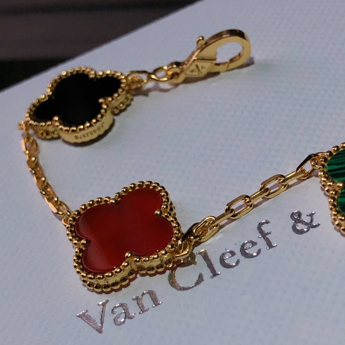 Van Cleef & Arpels Bracelet