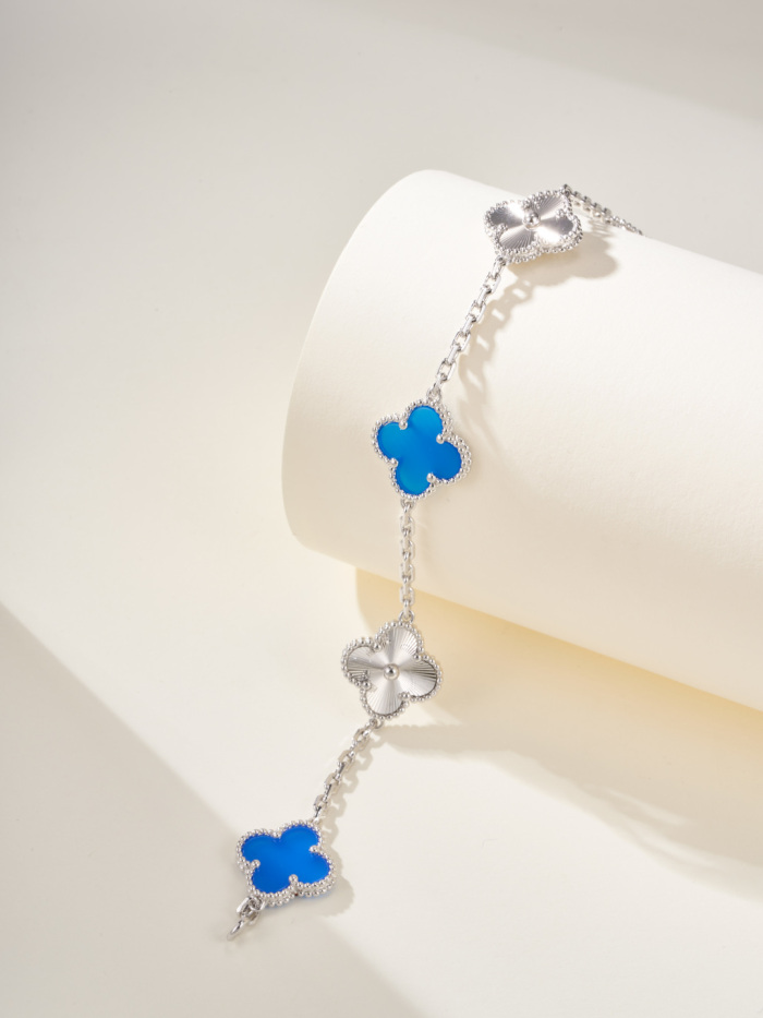 Van Cleef & Arpels Bracelet