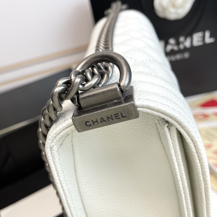 Chanel BOY Shoulder Bags Size 25*14*7cm