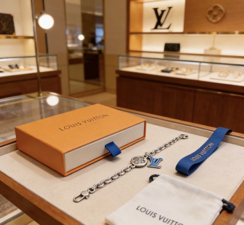 Louis Vuitton Bracelet