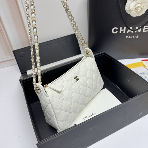 Chanel 25B Shoulder Bags Size 22*12*5cm