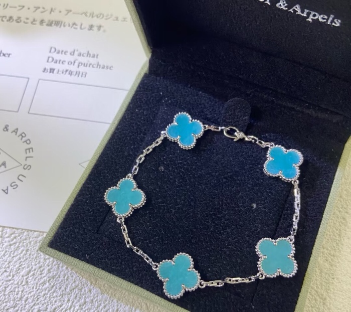 Van Cleef & Arpels Bracelet