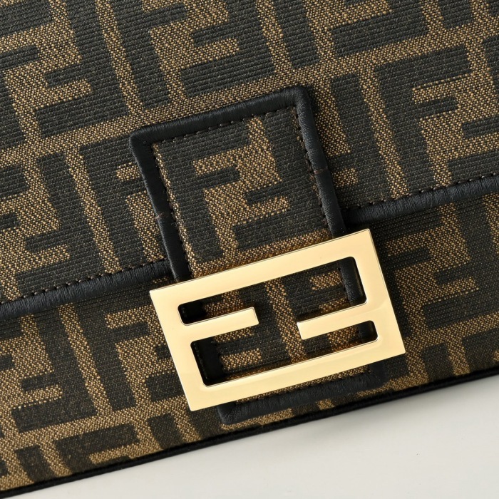 Fendi Women Shoulder Bags 2-Size