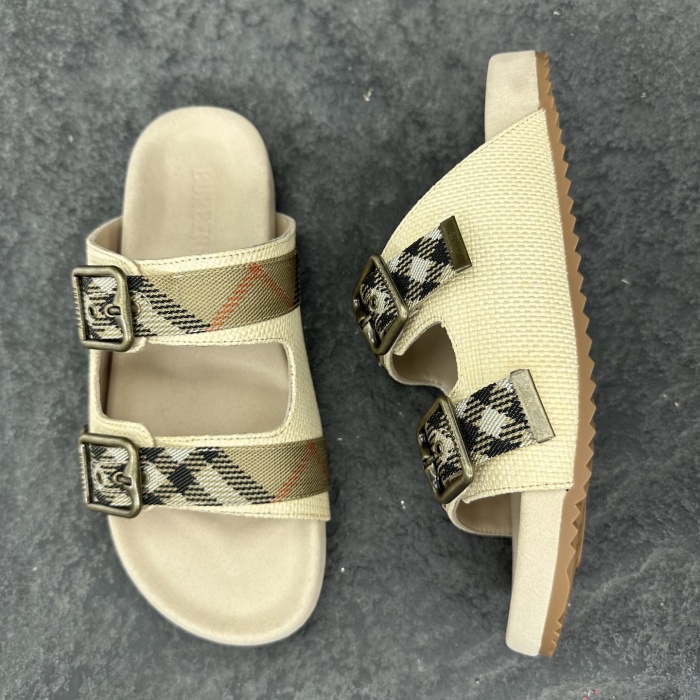 Burberry Urchin Sandals & Slippers Size 36-46