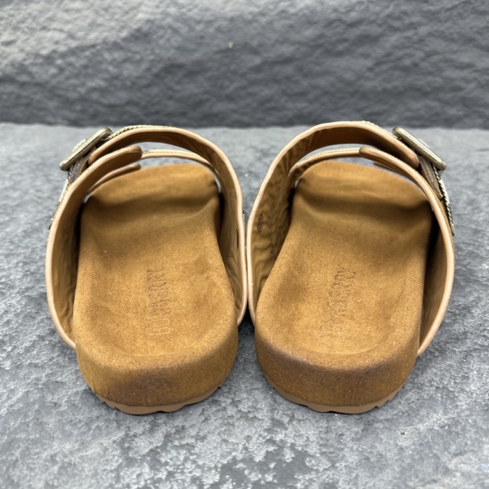 Burberry Urchin Sandals & Slippers Size 36-46