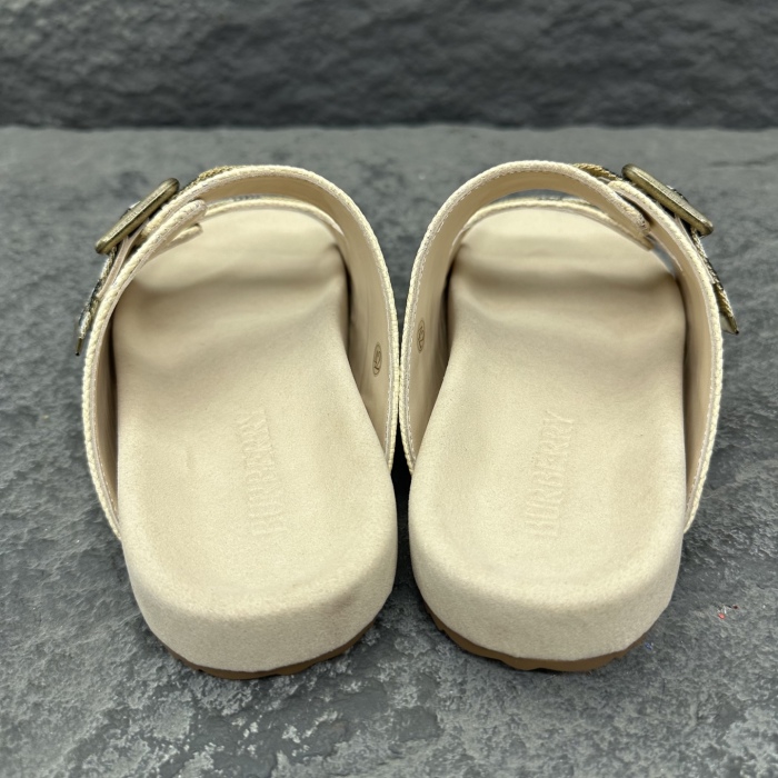 Burberry Urchin Sandals & Slippers Size 36-46