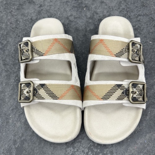 Burberry Urchin Sandals & Slippers Size 36-46