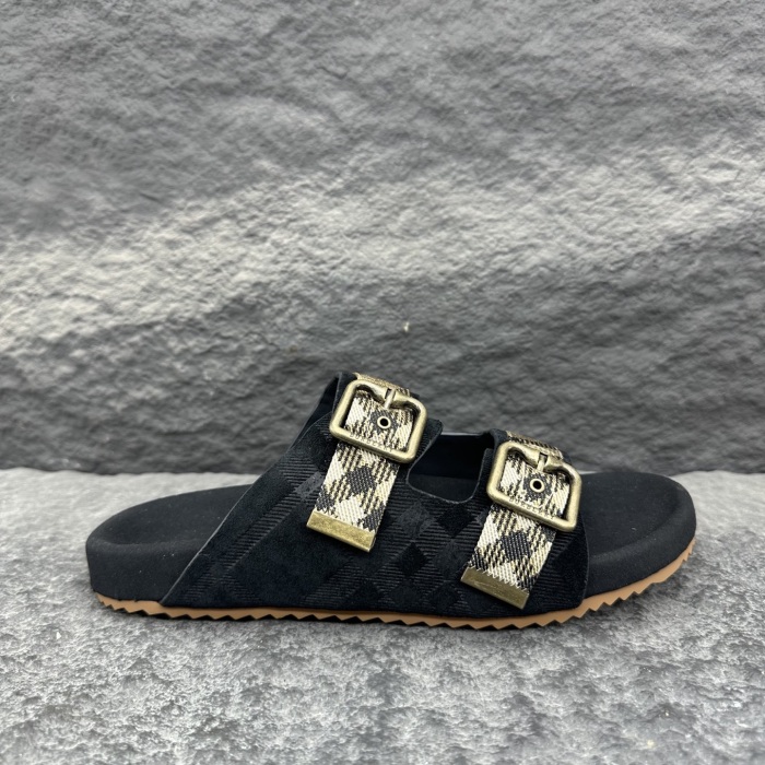 Burberry Urchin Sandals & Slippers Size 36-46