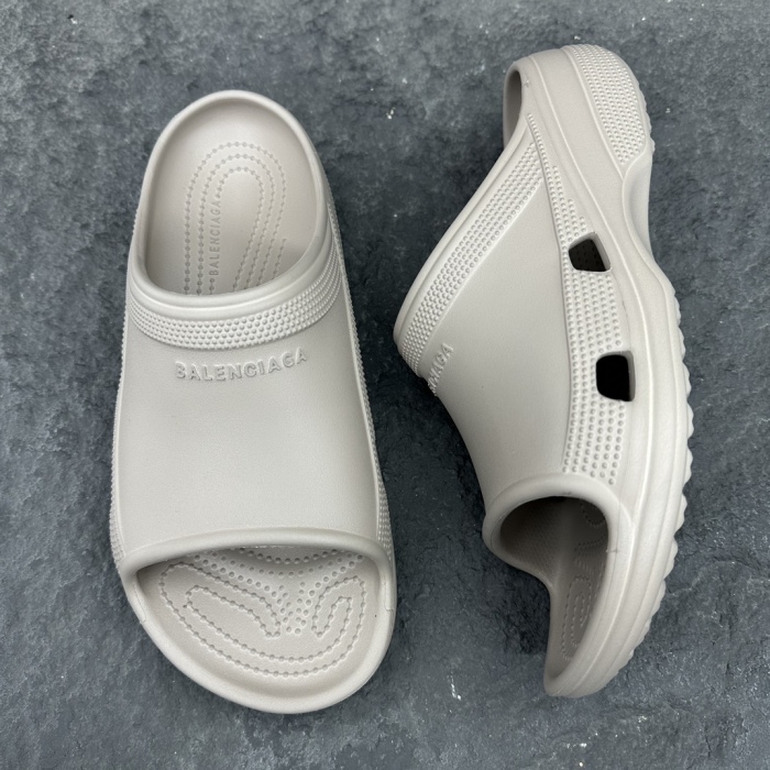 Balenciaga 2026ss POOL CROCS Sandals Slippers Size 39-46