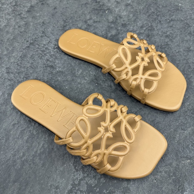 Loewe 2026ss Petal Anagram Sandals Slippers Size 36-41