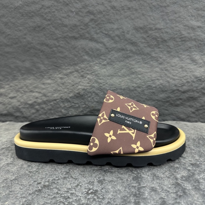 Louis Vuitton 2026ss POOL PILLOW COMFORT Sandals Slippers Size 36-46