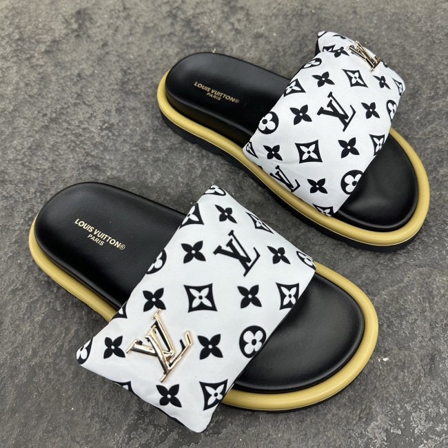 Louis Vuitton 2026ss POOL PILLOW COMFORT Sandals Slippers Size 36-46