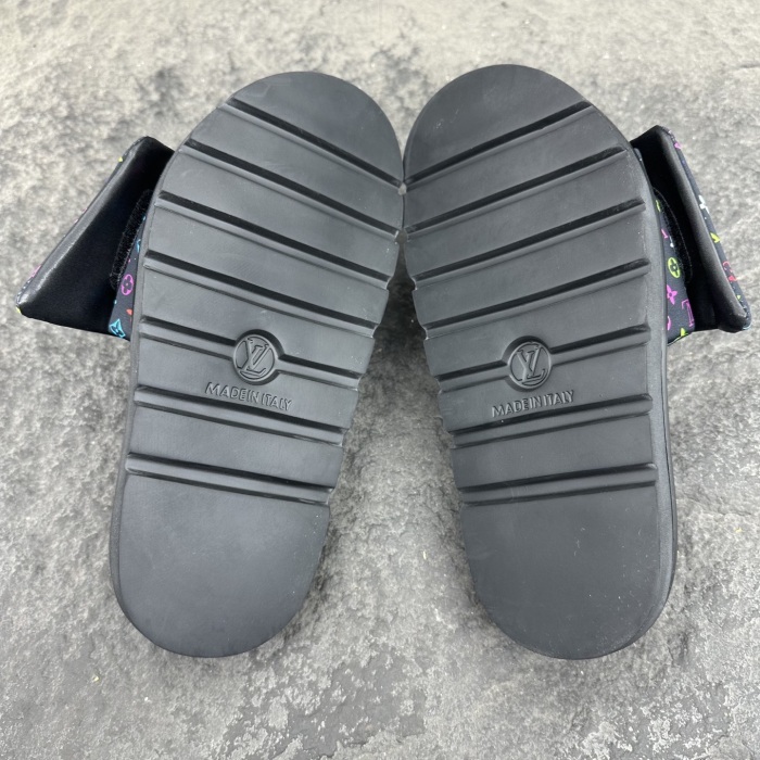 Louis Vuitton 2026ss POOL PILLOW COMFORT Sandals Slippers Size 36-46