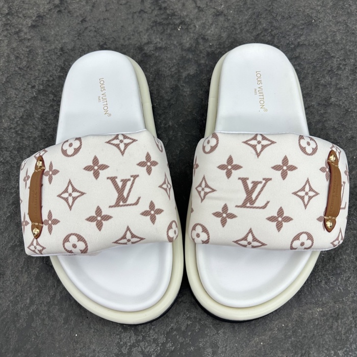 Louis Vuitton 2026ss POOL PILLOW COMFORT Sandals Slippers Size 36-46