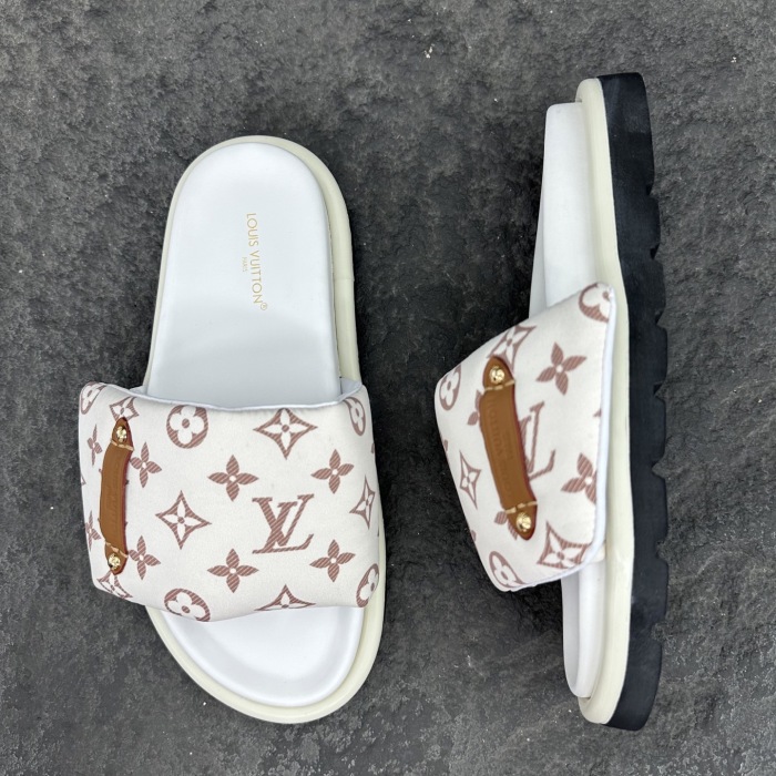 Louis Vuitton 2026ss POOL PILLOW COMFORT Sandals Slippers Size 36-46