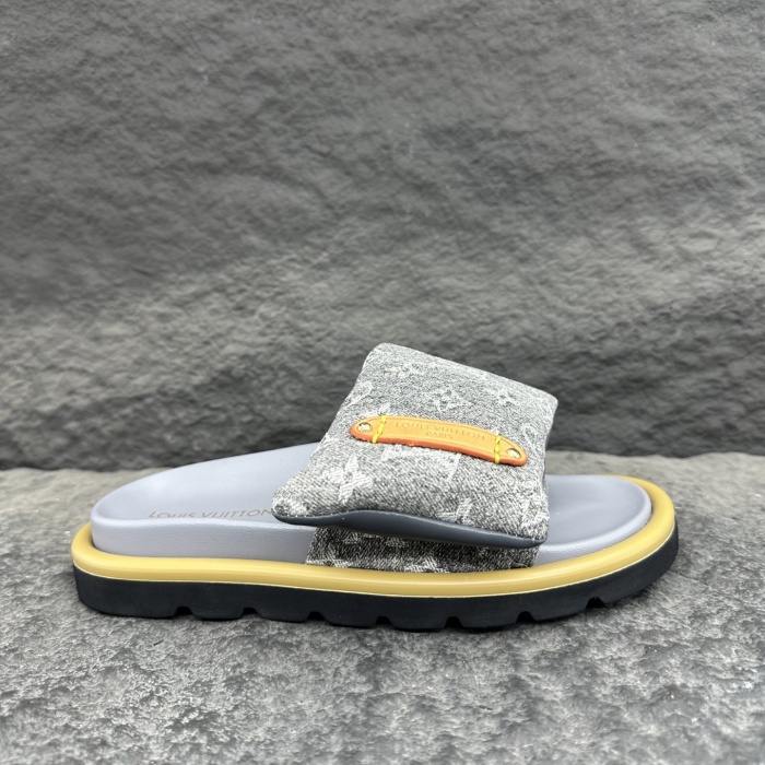 Louis Vuitton 2026ss POOL PILLOW COMFORT Sandals Slippers Size 36-46