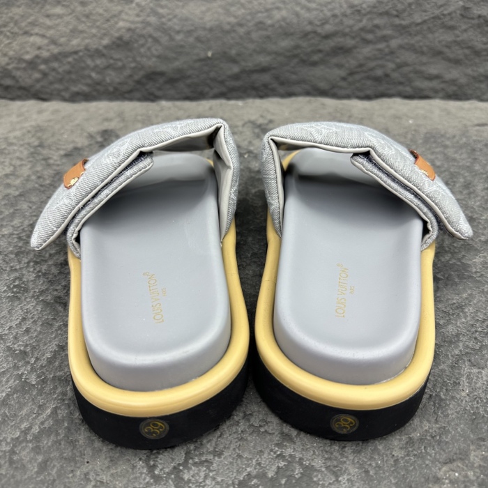 Louis Vuitton 2026ss POOL PILLOW COMFORT Sandals Slippers Size 36-46