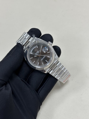 Rolex Day-Date 40 Oyster 40mm White gold M228239-0060