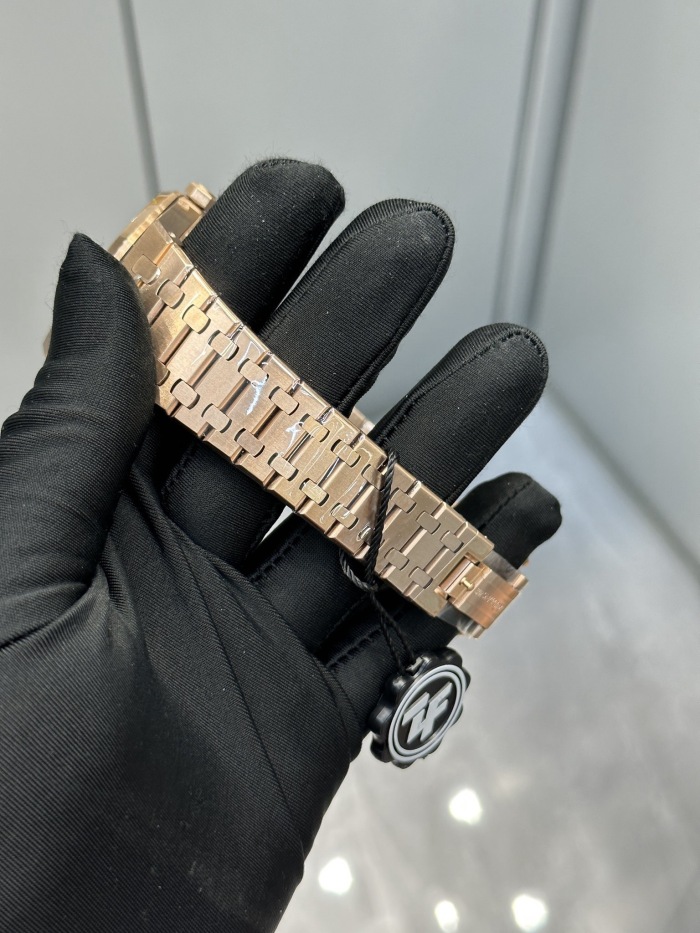 Audemars Piguet Royal Oak Selfwinding 41mm Ref. 15500ST.OO.1220ST.01