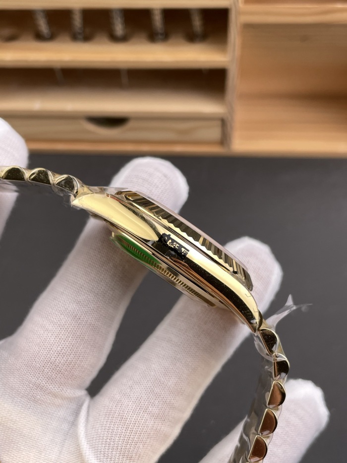 Rolex Day-Date 40 Oyster 40mm yellow gold M228238-0069