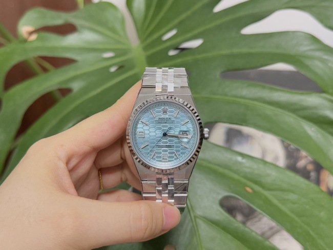 Rolex Land-Dweller 36 Oyster 36 mm  platinum  M127236-0001
