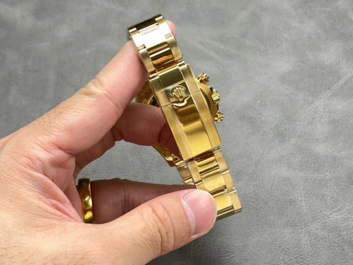 Rolex Cosmograph Daytona Oyster 40mm yellow goldRolex  M126508-0005