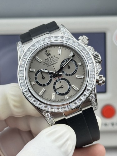 Rolex Cosmograph Daytona Oyster 40mm white gold and diamonds M126539TBR-0002