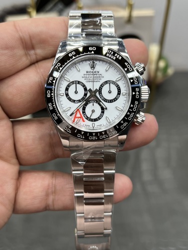 Rolex Cosmograph Daytona Oyster 40mm Oystersteel Reference 126500LN