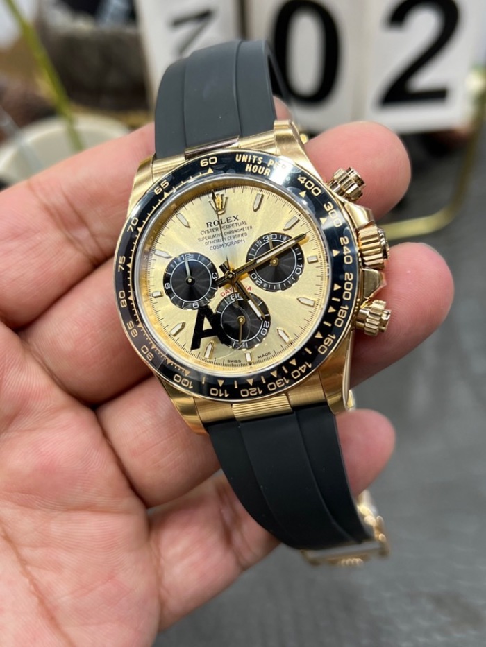 Rolex Cosmograph Daytona Oyster 40mm yellow gold  M126518LN-00012