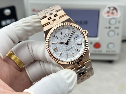 Rolex Land-Dweller 36 Oyster 36mm Everose gold M127235-0001