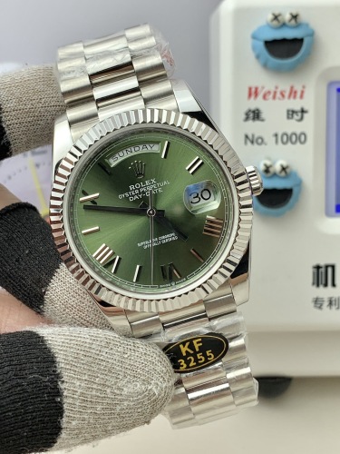 Rolex Day-Date 40 Oyster 40mm White gold M228236-0008