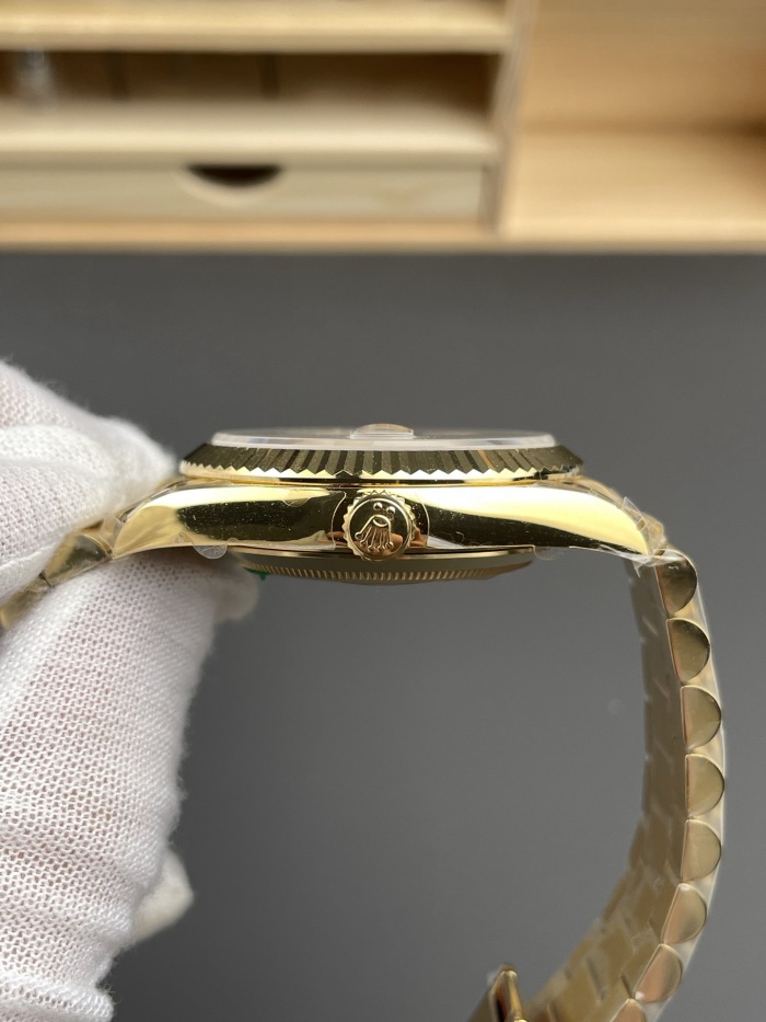 Rolex Day-Date 40 Oyster 36mm/40mm yellow gold M228238-0042