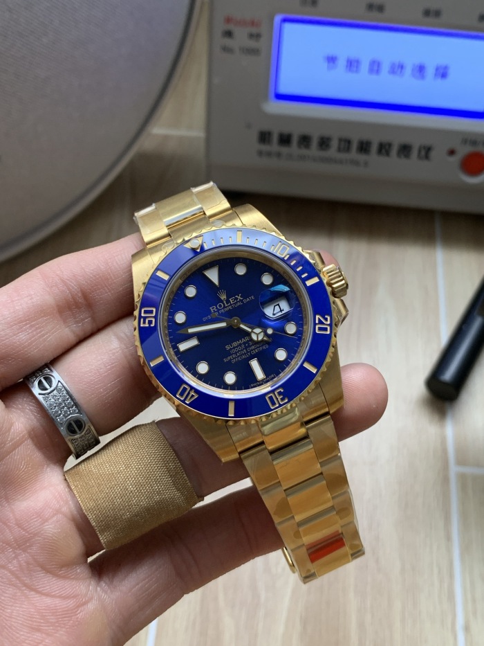 Rolex Submariner Date Oyster 41mm yellow gold m126618lb-0002