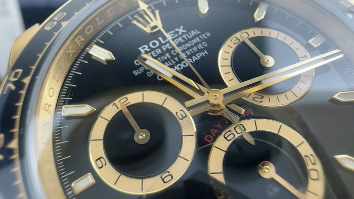 Rolex Cosmograph Daytona Oyster 40mm  yellow gold   M126518LN-0008
