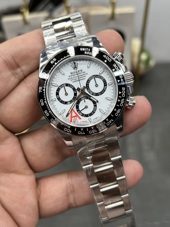 Rolex Cosmograph Daytona Oyster 40mm Oystersteel Reference 126500LN