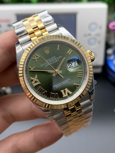Rolex Datejust 36 Oyster 36mm Oystersteel and yellow gold M126233-0025