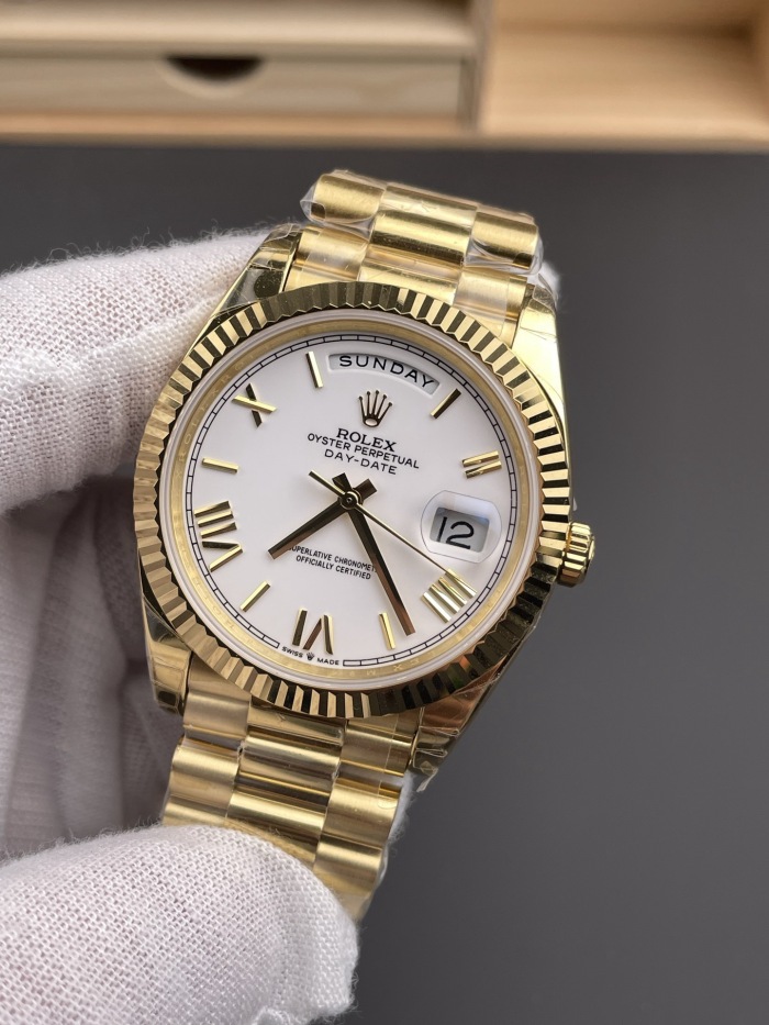 Rolex Day-Date 40 Oyster 36mm/40mm yellow gold M228238-0042
