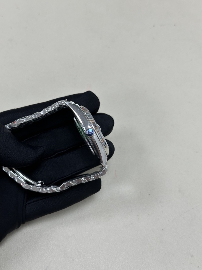 Rolex Day-Date 40 Oyster 40mm White gold M228239-0060