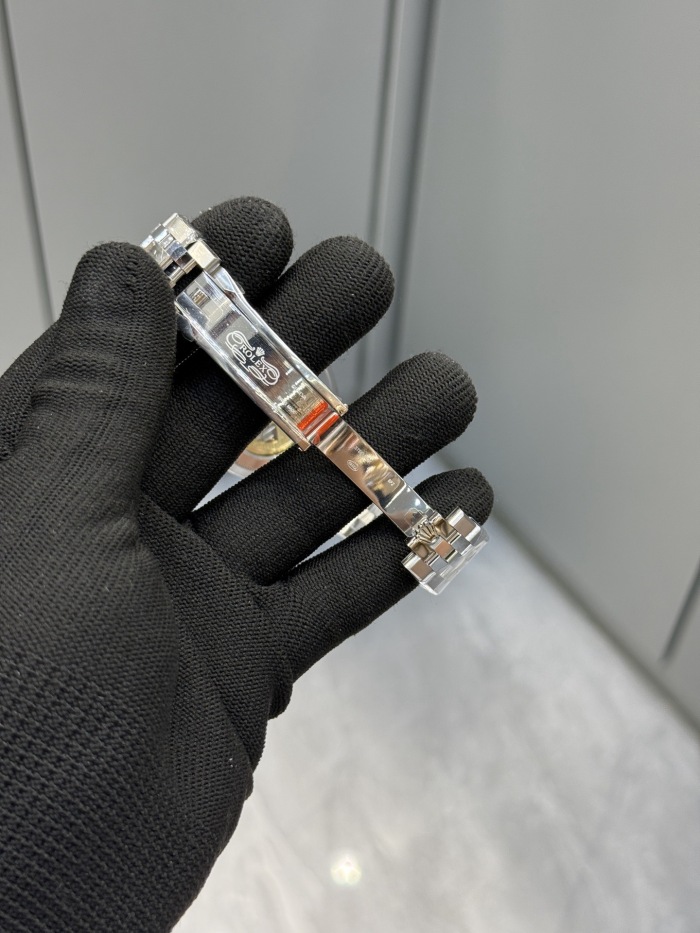  Rolex Land-Dweller 36 Oyster 36mm Oystersteel and white gold M127234-0001