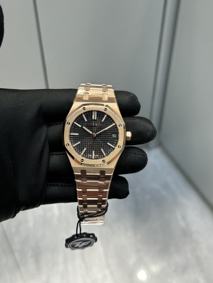 Audemars Piguet Royal Oak Selfwinding 41mm Ref. 15500ST.OO.1220ST.01