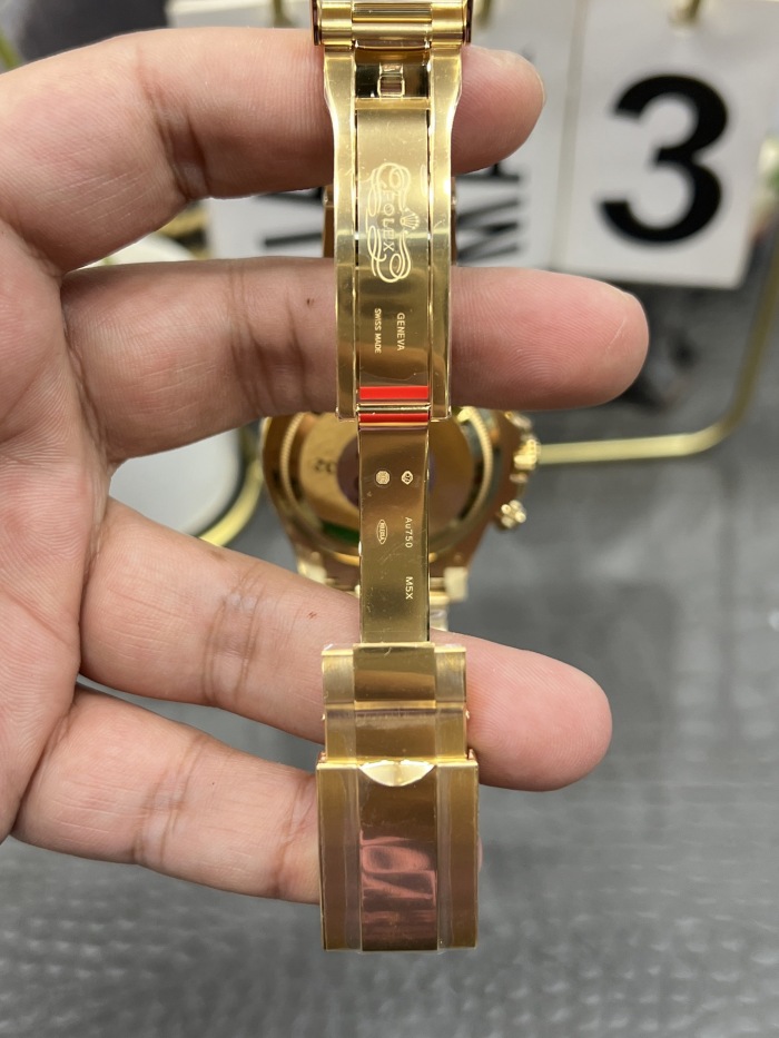 Rolex  Cosmograph Daytona Oyster 40mm yellow gold M126508-0006