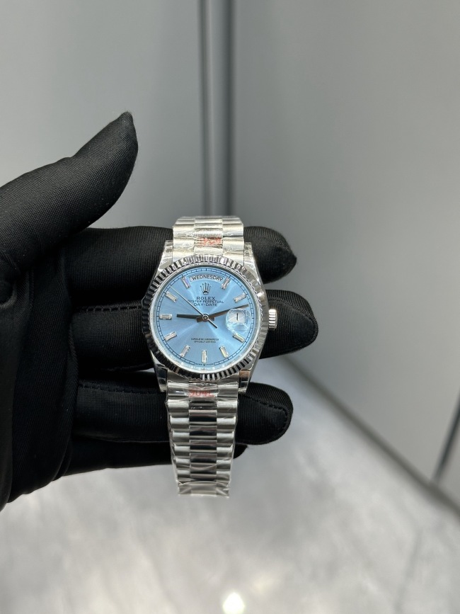 Rolex Day-Date 40 Oyster 40mm yellow gold M228236-0006