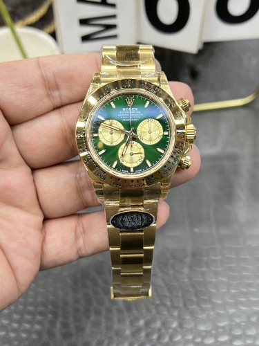 Rolex Cosmograph Daytona Oyster 40 mm  Yellow gold  M126508