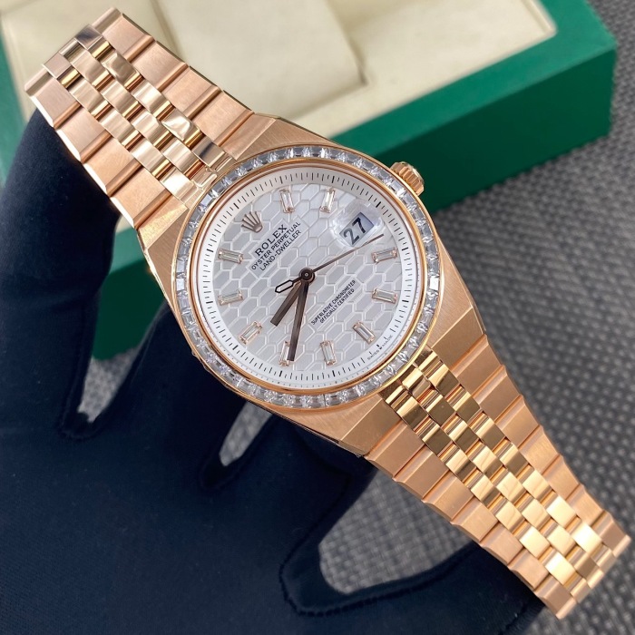 Rolex Land-Dweller 40 Oyster 40mm Everose gold and diamonds  M127385TBR-0003