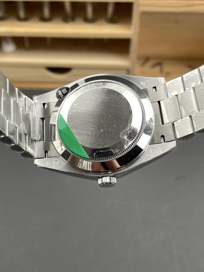 Rolex Day-Date 40 Oyster 40mm White gold M228236-0010