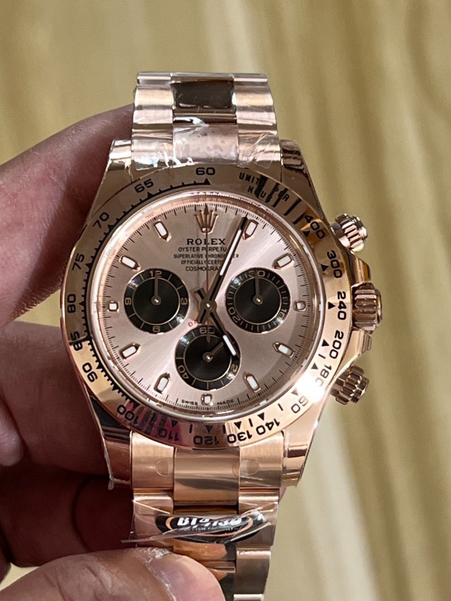  Rolex Cosmograph Daytona Oyster 40mm Everose gold  M126505-0003