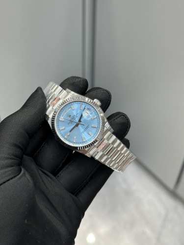 Rolex Day-Date 40 Oyster 40mm yellow gold M228236-0006